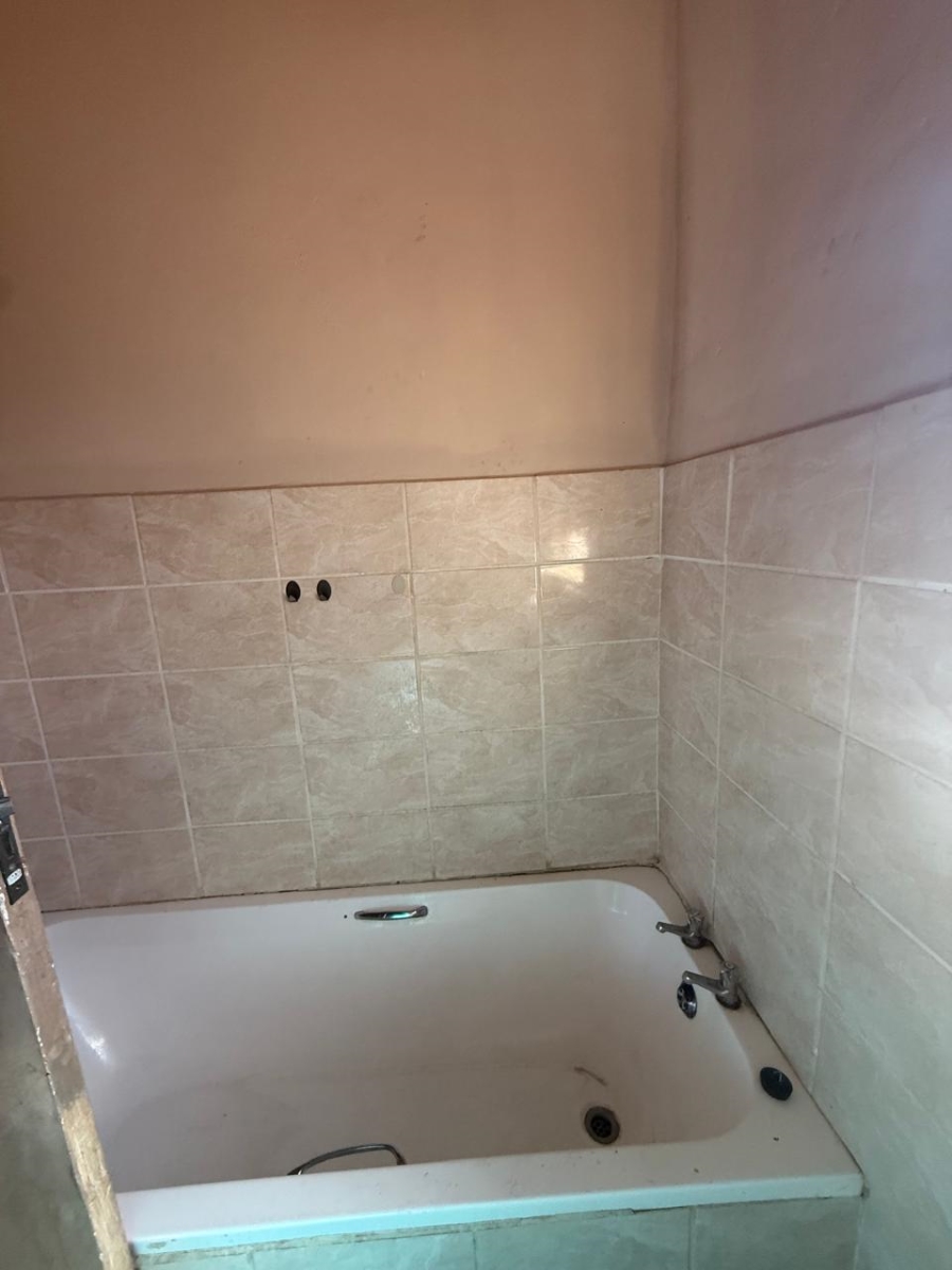 1 Bedroom Property for Sale in Bethelsdorp Eastern Cape